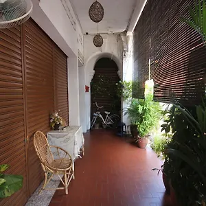 Gasthof Cocoa Mews Cafe And, George Town